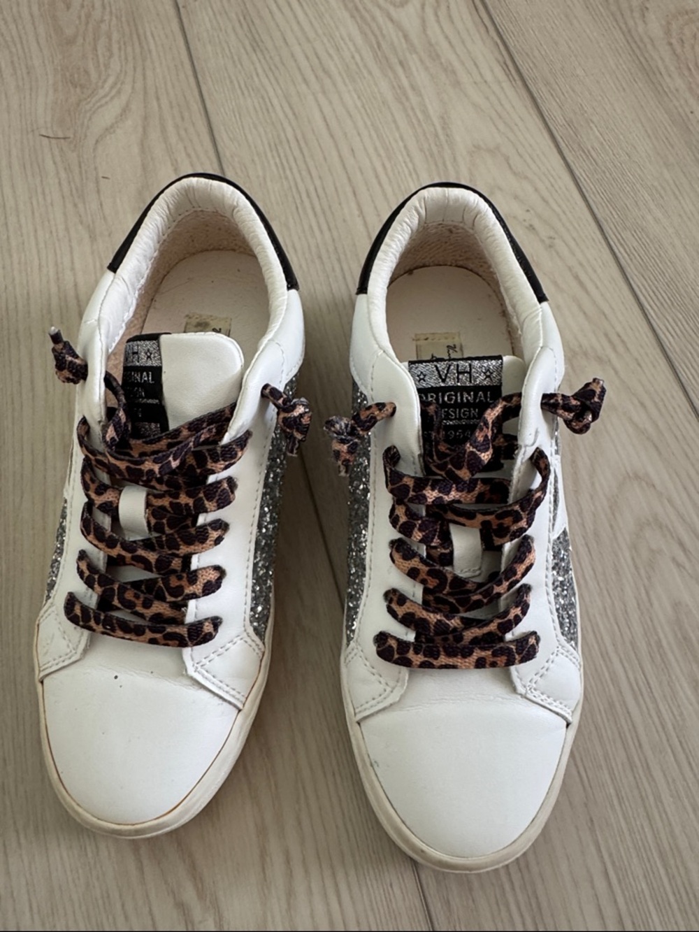 Vintage Havana Sneakers with Silver Glitter Star & Leopard Laces - Picture 2 of 5
